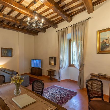 Hotel Borgo Petroro Todi Exterior foto